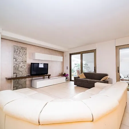 Apartman Baia Blu Luxury - Terrazza - Baiaverde - Lido *